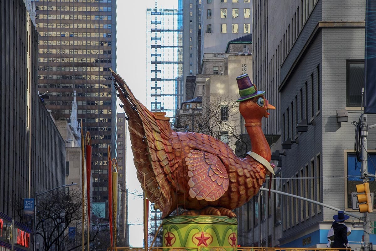 Macy's Thanksgiving Day Parade is the perfect group trip activity for the holiday